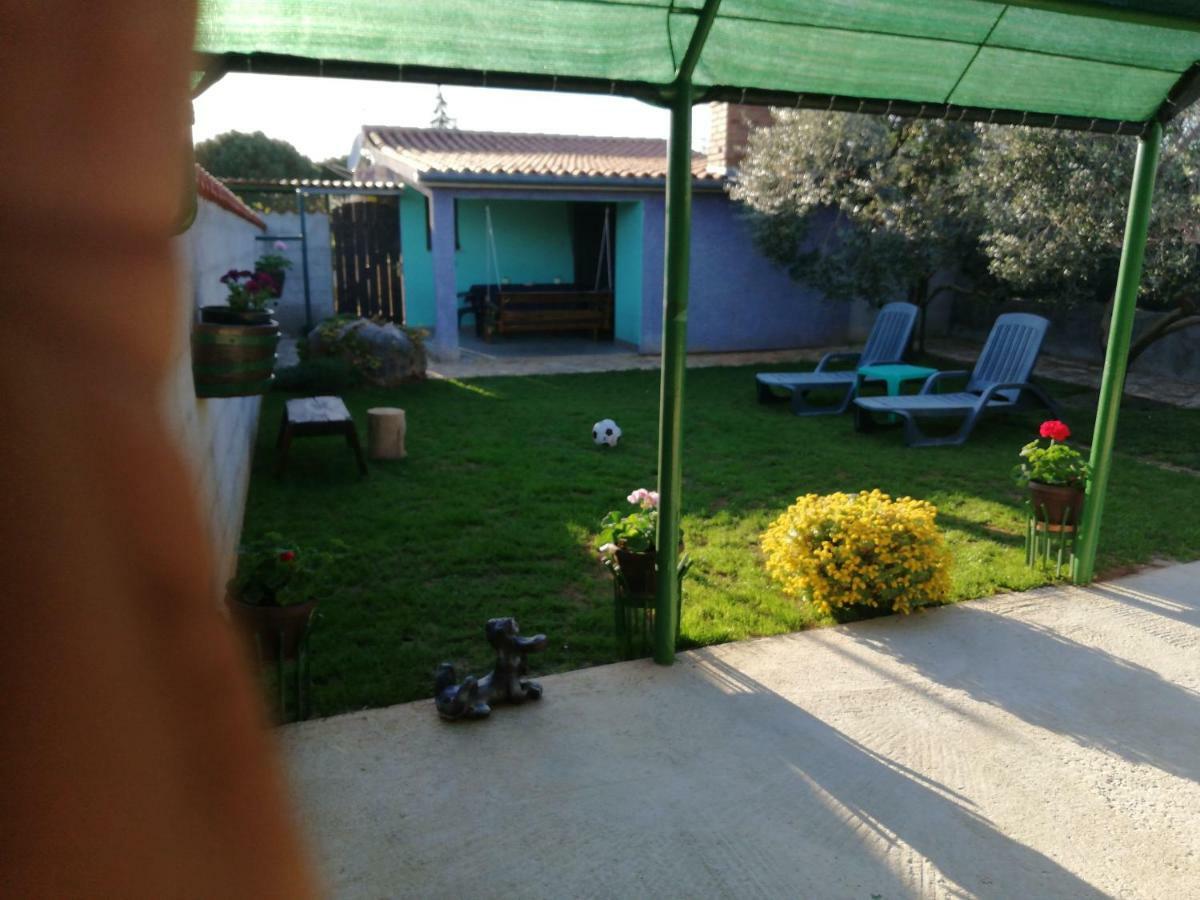Apartament Nella *